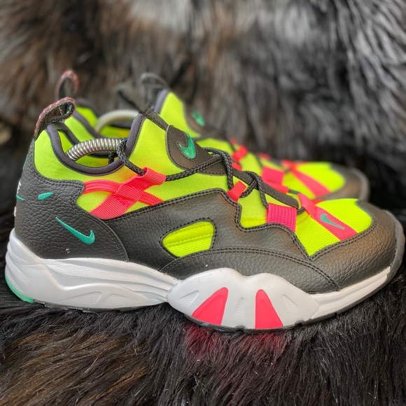 Nike Other - Nike Air Scream LWP Mens Trainers